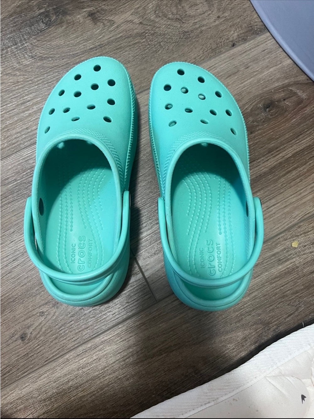 Crocs - Picture 4 of 5